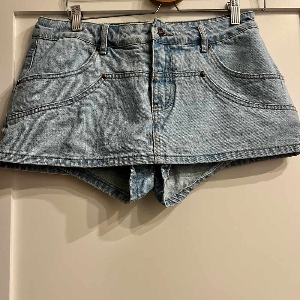 Edikted Light Blue Jean Skort